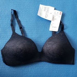 Uniqlo wireless bra